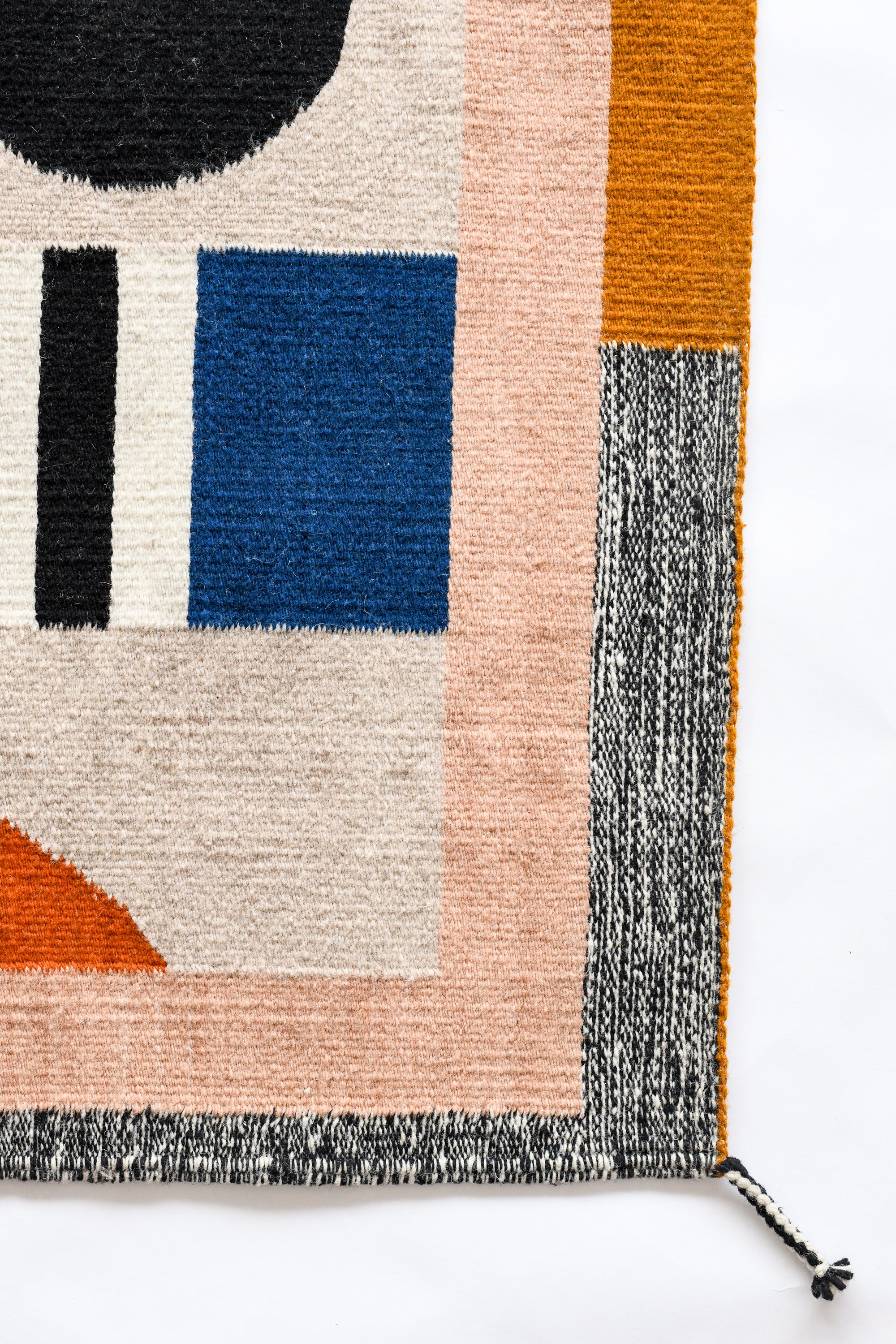 Loom Imports Rug № 1