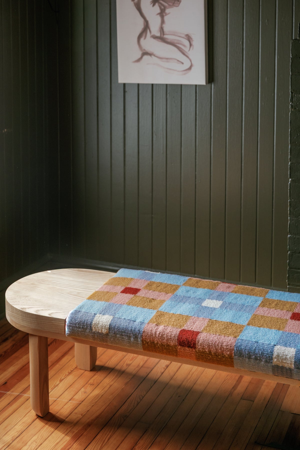 PERCH BENCH