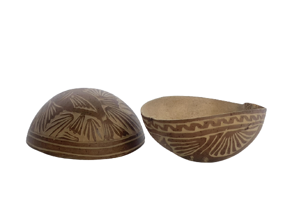 LOOM Imports -Carved Gourd 